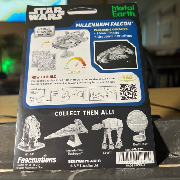 Star Wars Millennium Falcon Metal Model Kit - Picture 2 of 2